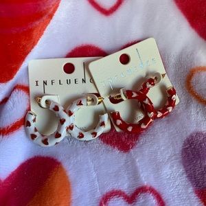 Small Heart Hoops ❤️🤍